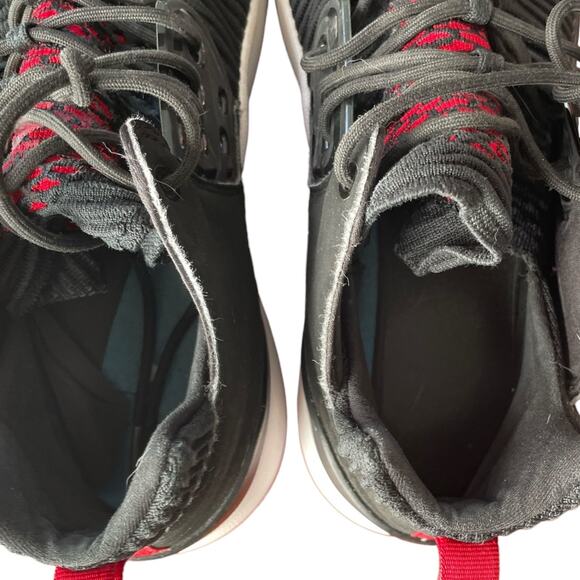 Men's JORDAN AIR DNA LX AO2649-023 Black Mesh and Red Basketball Sneakers EUC - Picture 8 of 10